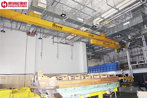 LXSS型伸縮梁懸掛起重機