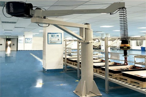 智能折臂式起重機