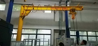 豪樂奧機(jī)械設(shè)備采用豪鋼車間輕型起重機(jī)