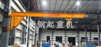 豪鋼為常州鼎柯機械定制0.5噸壁式懸臂吊