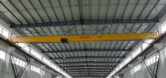 采購(gòu)單梁起重機(jī)注意事項(xiàng)