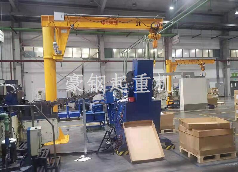 豪鋼為布萊史塔粉末冶金制品制造的1t懸臂吊安裝完成