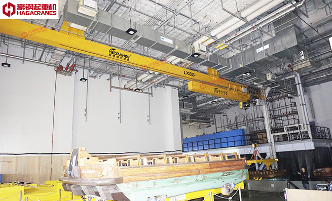 LXSS型伸縮梁懸掛起重機(jī)